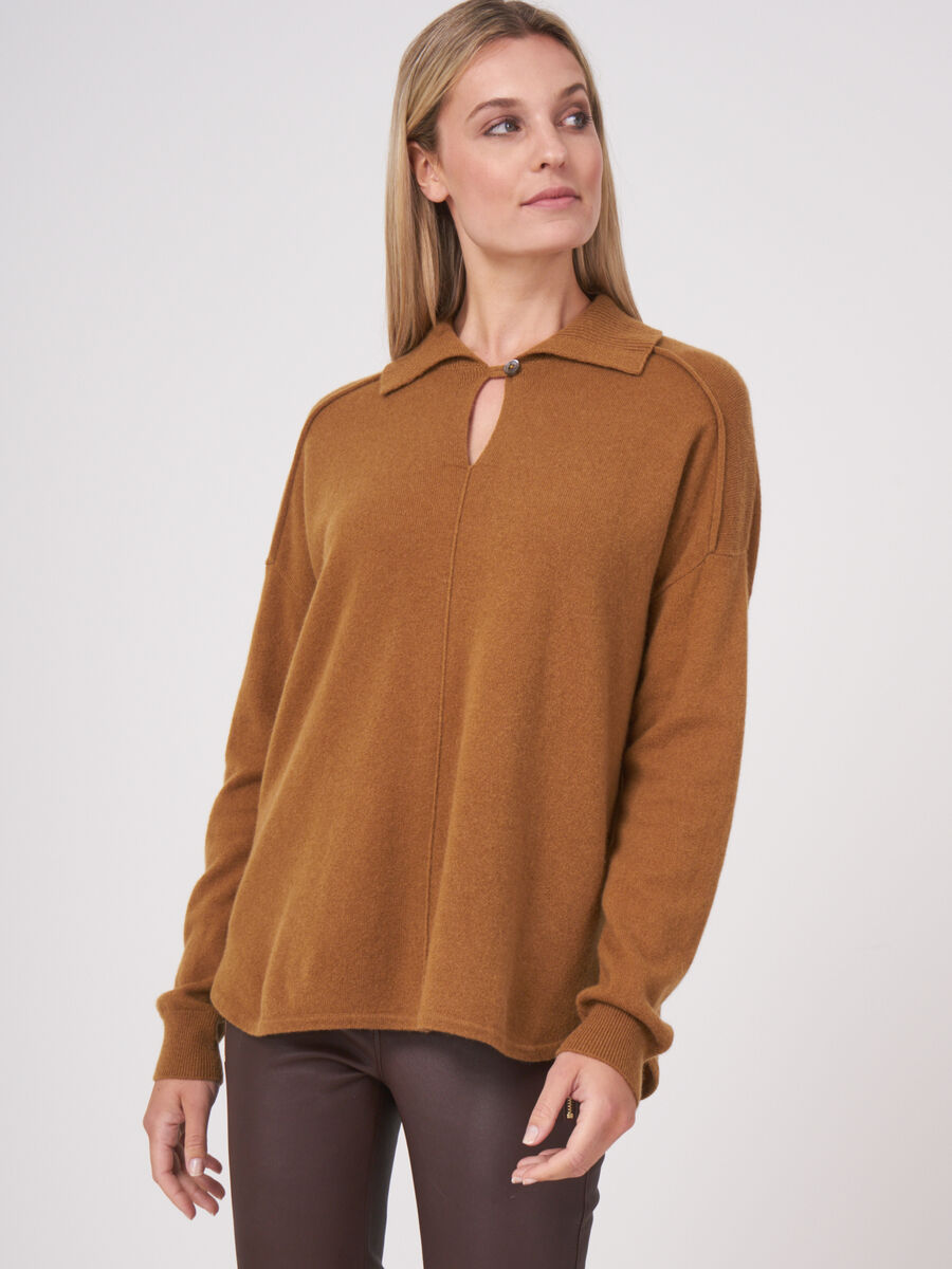 Cashmere sweater with polo neck and back pleat image number 0