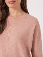 Casual cashmere sweater with ribbed boat neckline image number 2