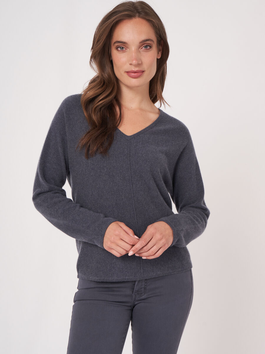 V-neck cashmere sweater with batwing sleeves image number 0