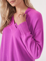Deep V-neck cashmere sweater image number 5