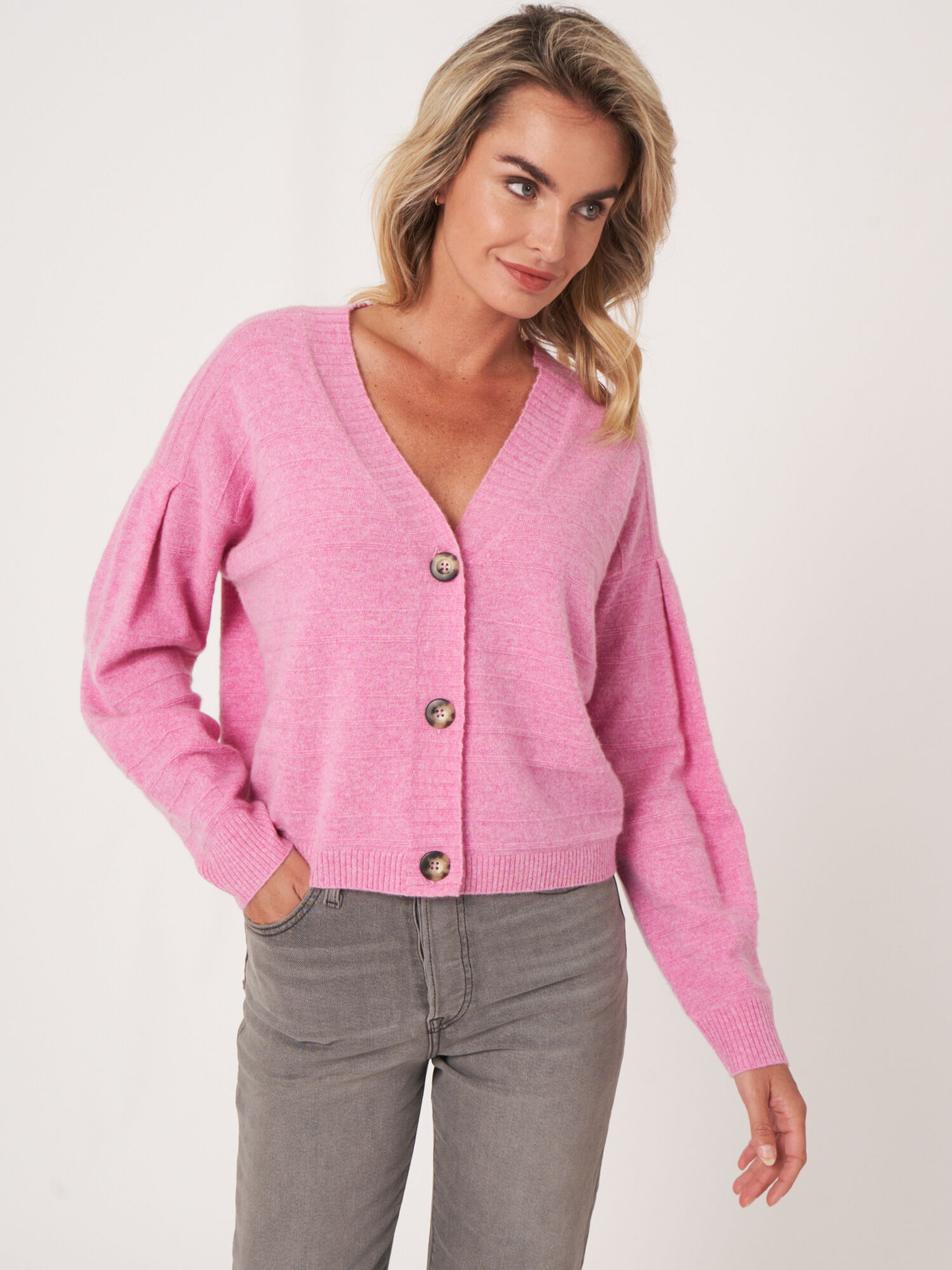 Women's Organic cashmere cardigan with knitted stripes | REPEAT