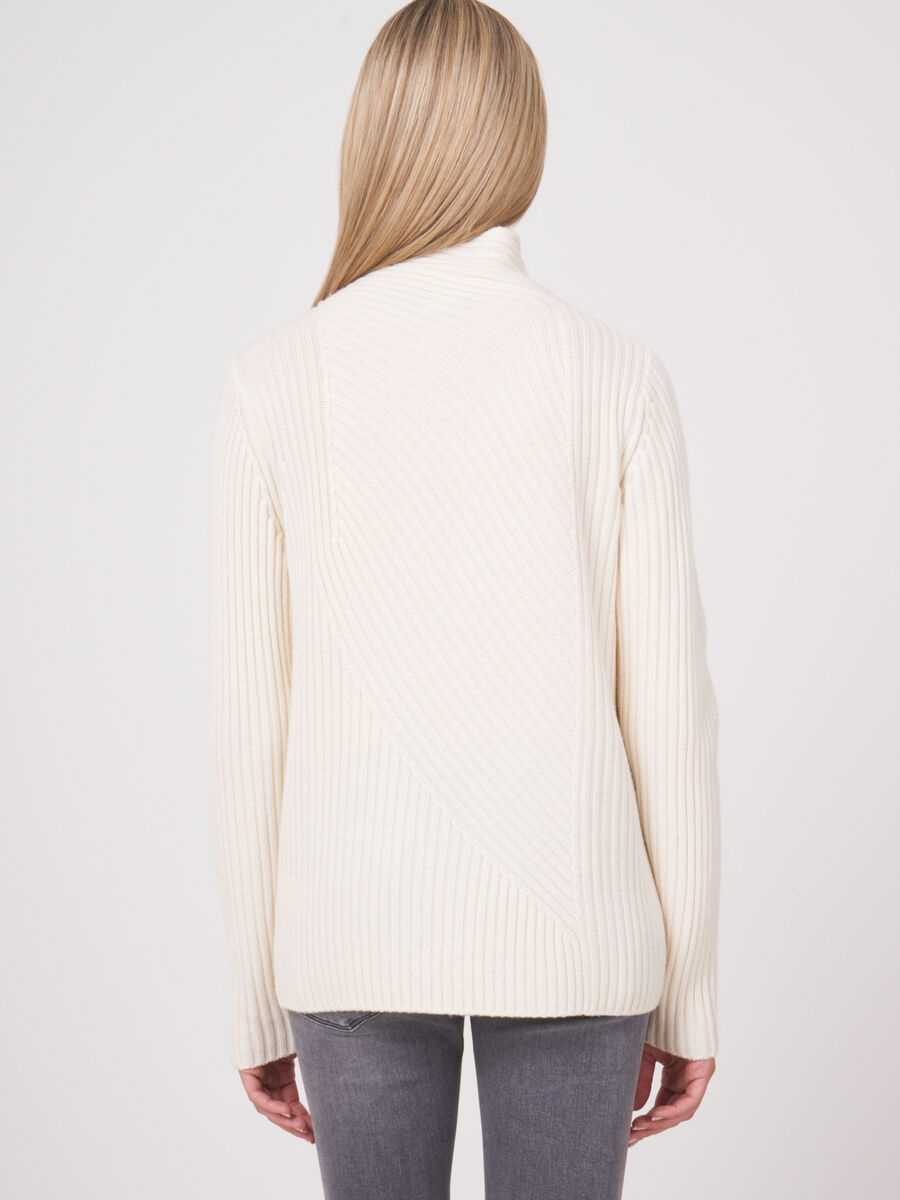 Rib knit jumper with stand collar