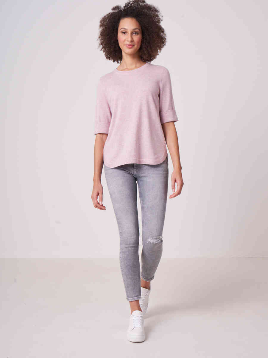 Organic cashmere silk blend sweater with round hem image number 3