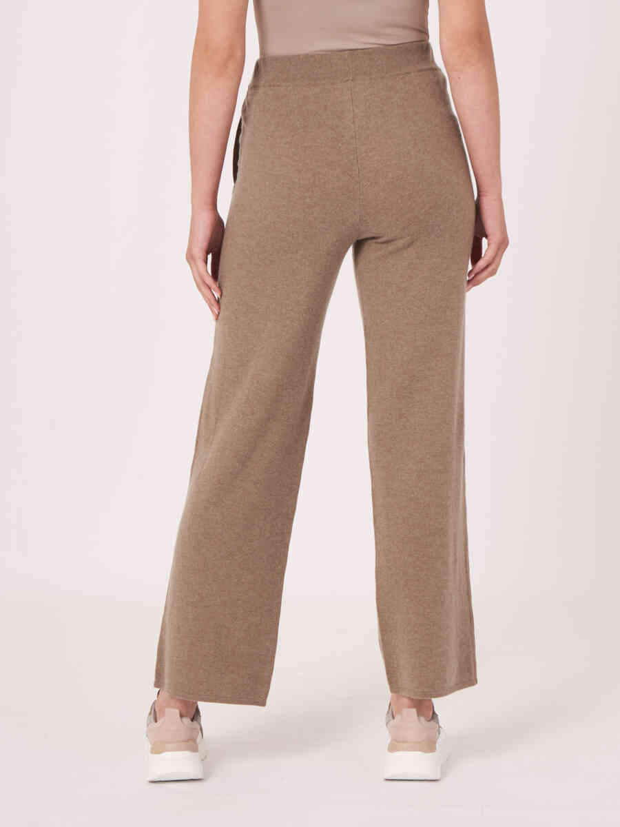 Wide leg knitted pants image number 1