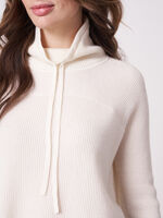 A-line knitted pullover with stand-up collar image number 3