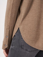 Fine knit cashmere-wool blouse with shirt collar image number 3