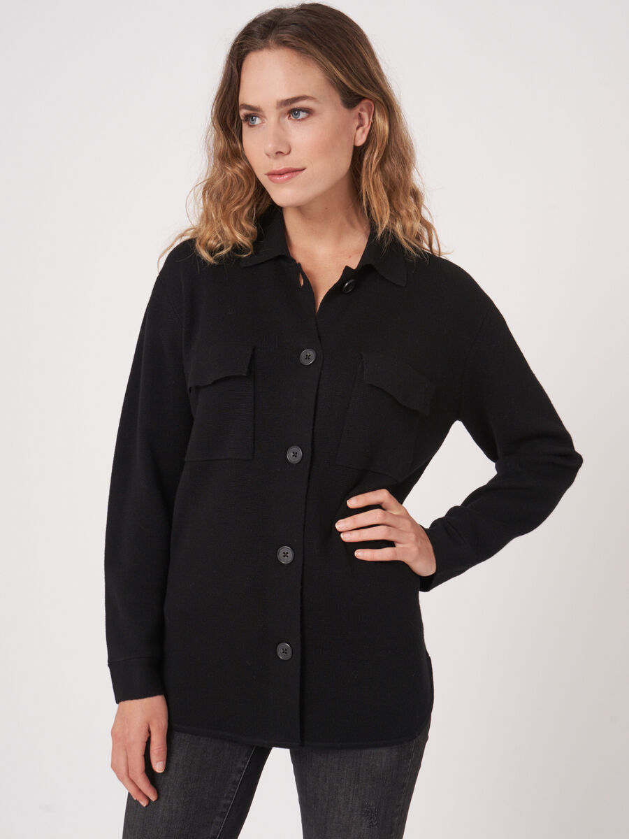 Merino wool cardigan with chest pockets image number 0