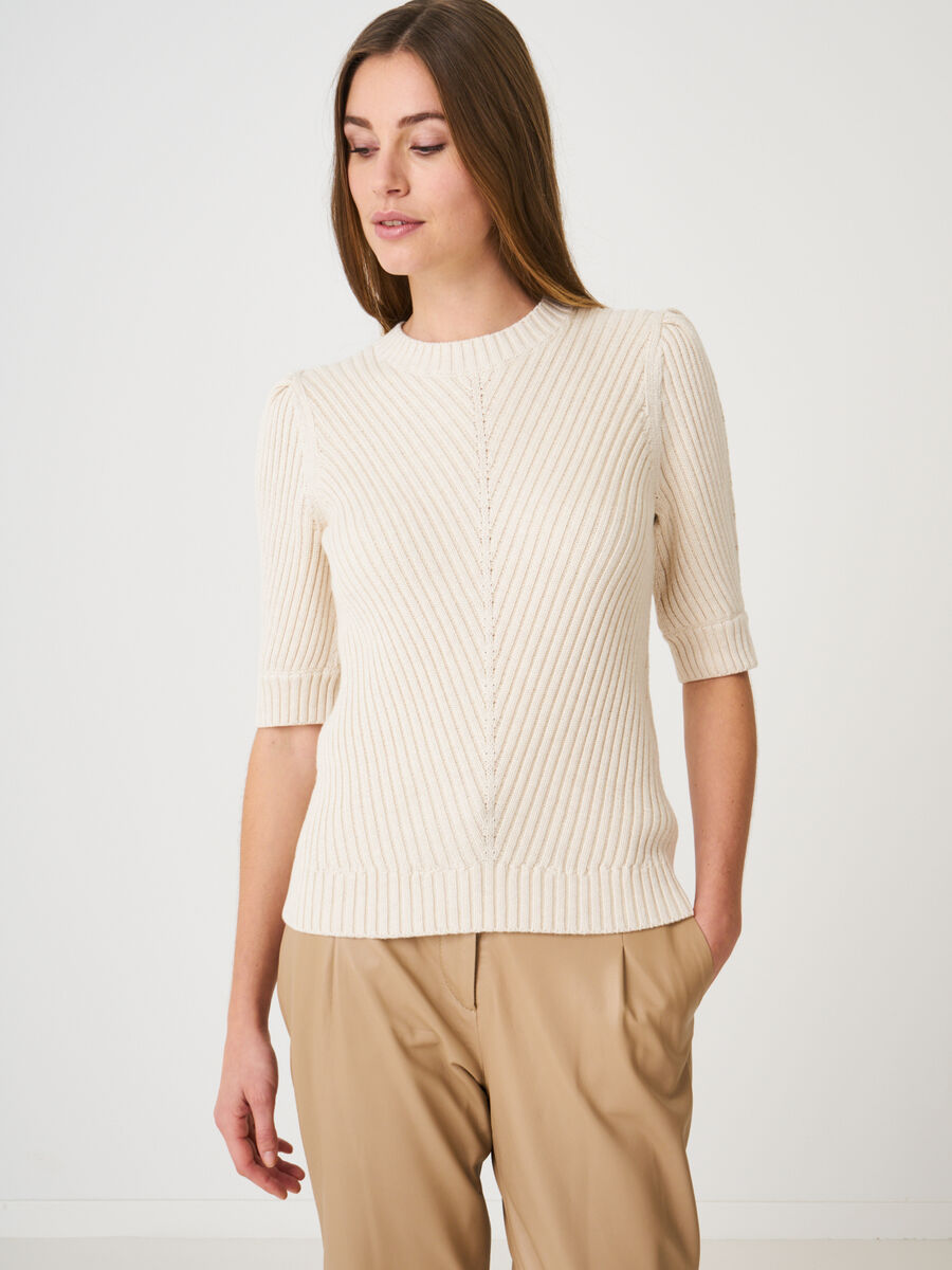 Short puff sleeve sweater with diagonal fancy rib knit  image number 0
