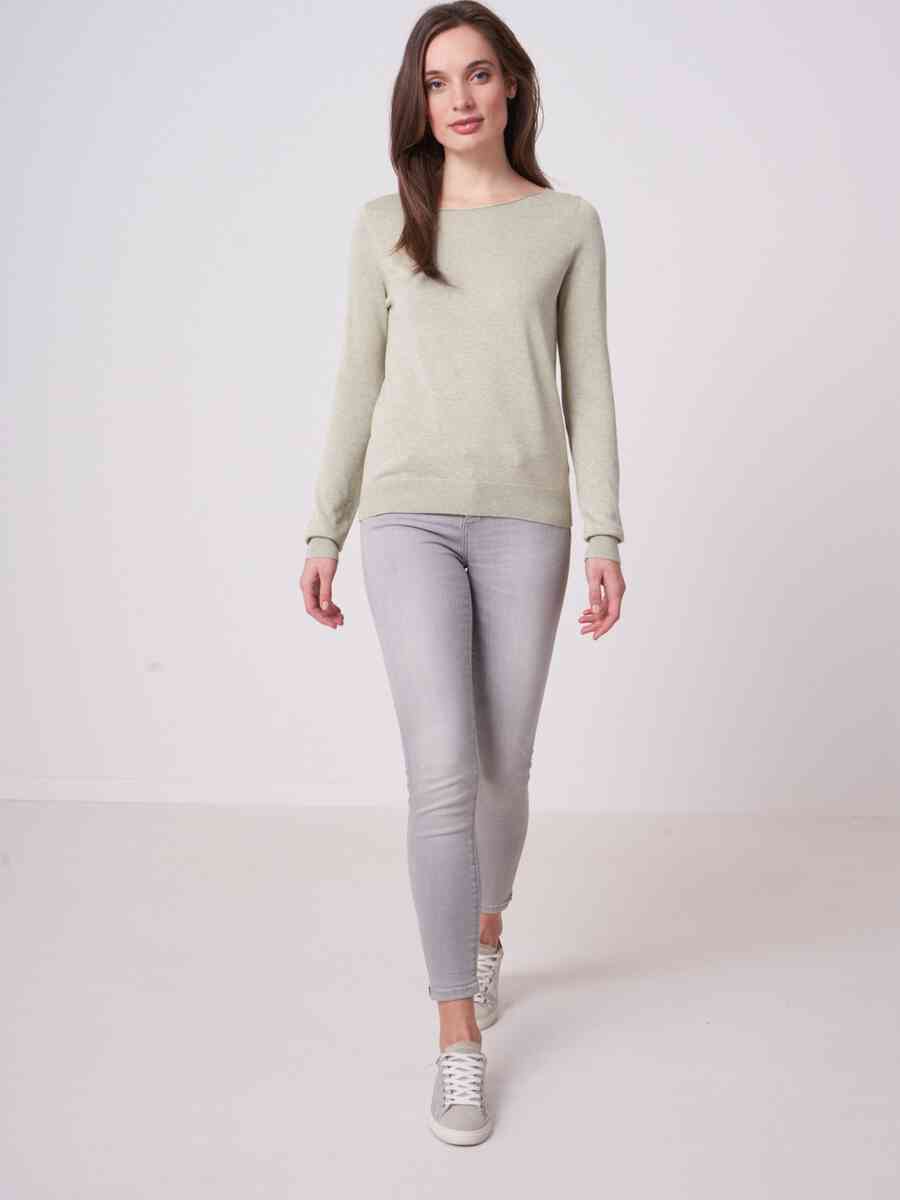 Basic long sleeve pullover in organic cotton blend image number 3