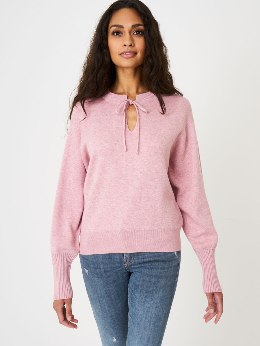 Organic cotton blend pullover with neck string tie and puff sleeves image number 0