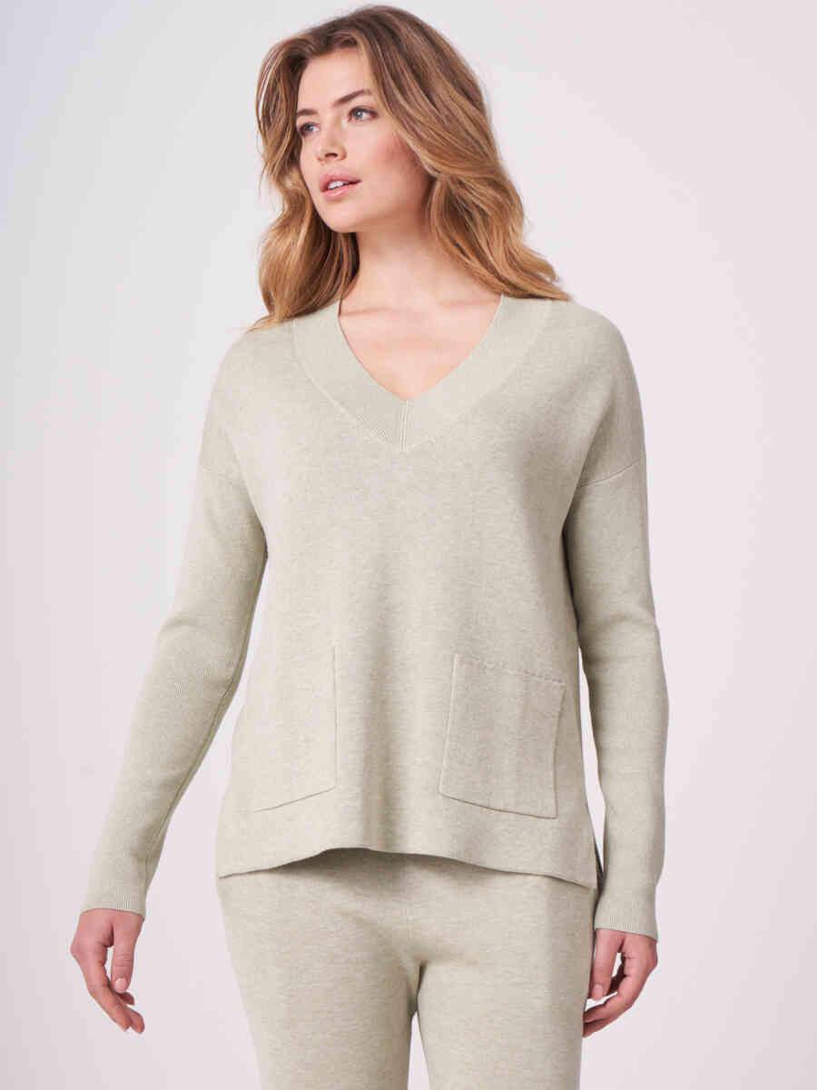 Cotton blend sweater with ribbed sleeves and pockets image number 0
