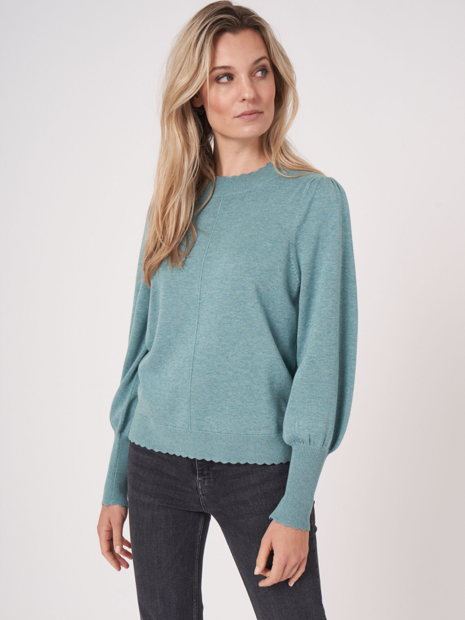 Cotton blend sweater with puff sleeves 