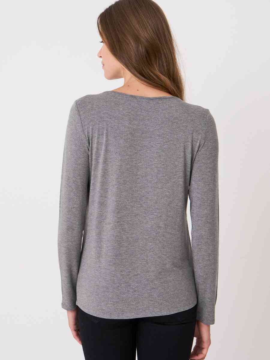 Basic women's long-sleeved top image number 1