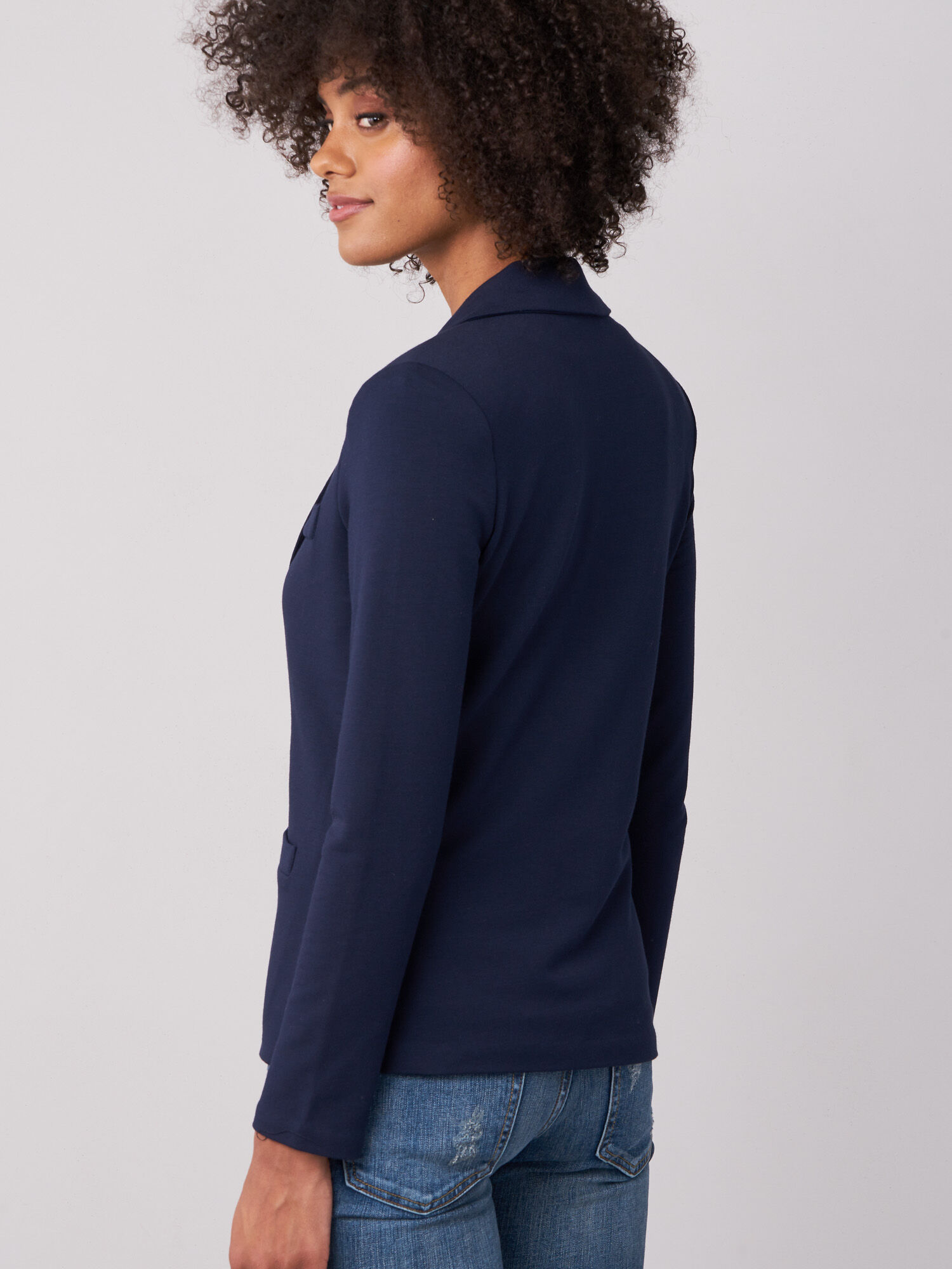 crew neck blazer
