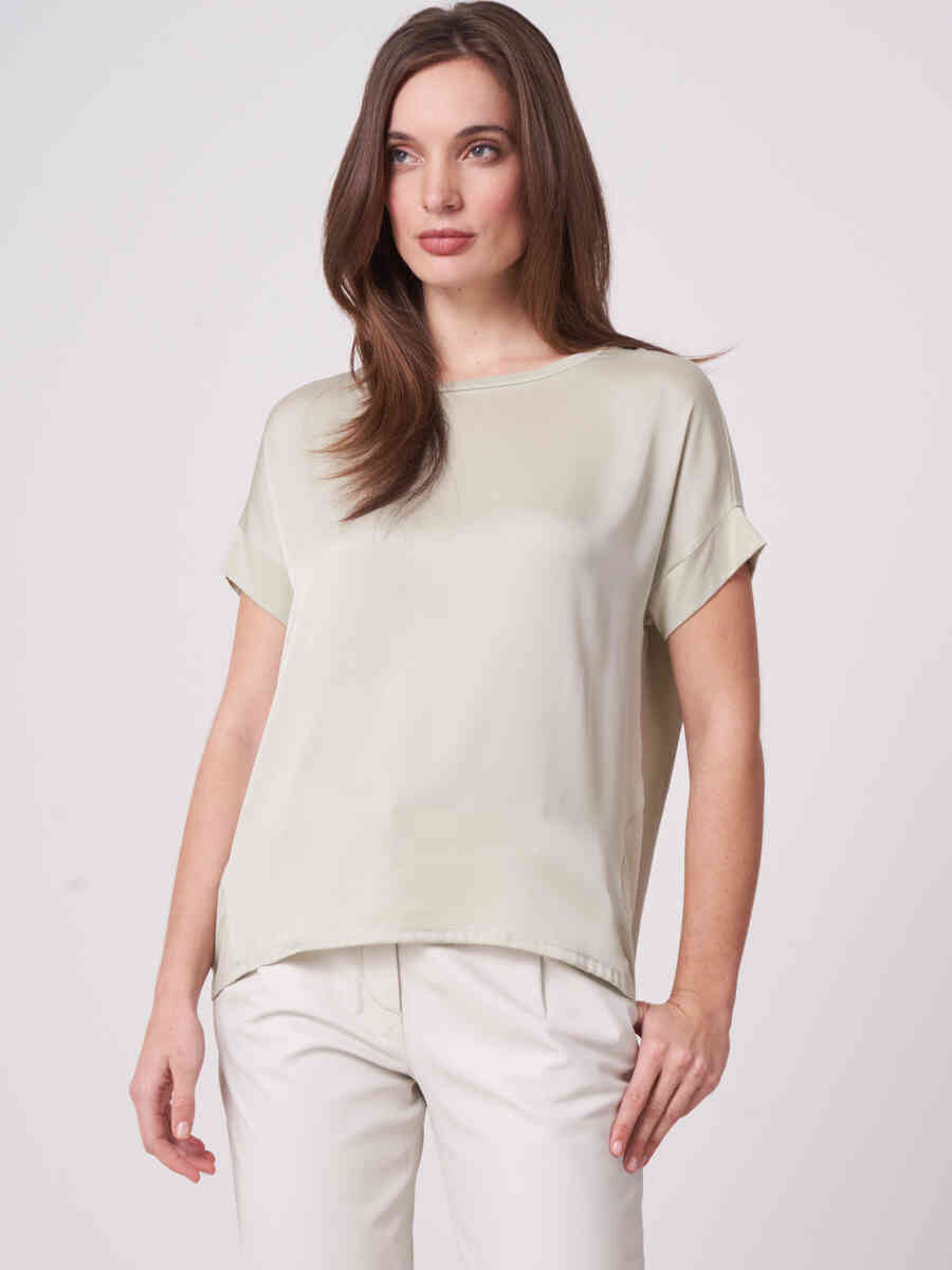 Top with silk front and fine knitted back image number 0