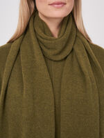 Fine knit organic cashmere scarf image number 2