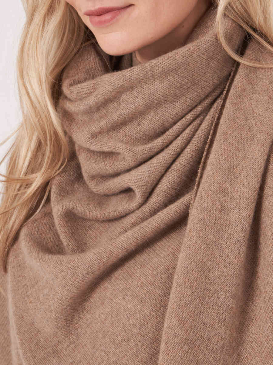 Fine knit organic cashmere triangular scarf image number 3