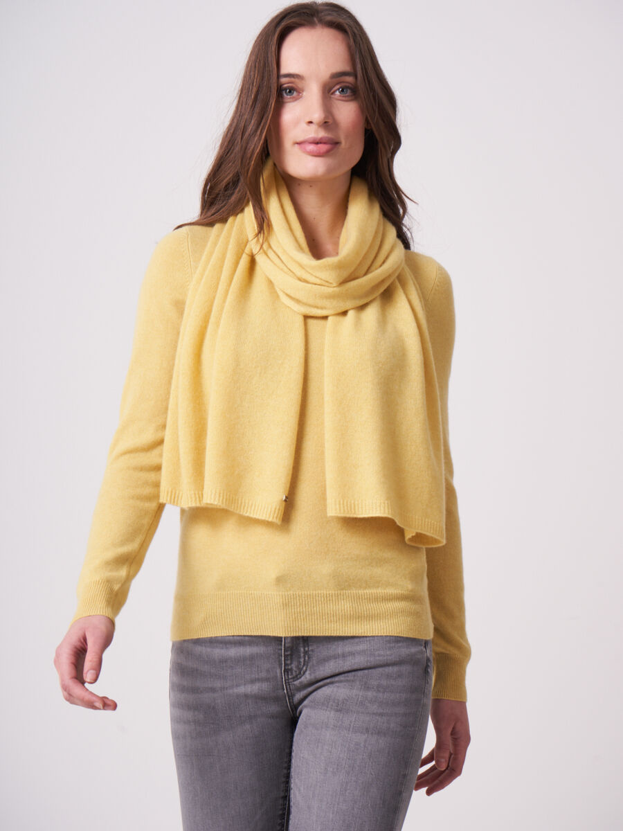 Organic cashmere scarf image number 0