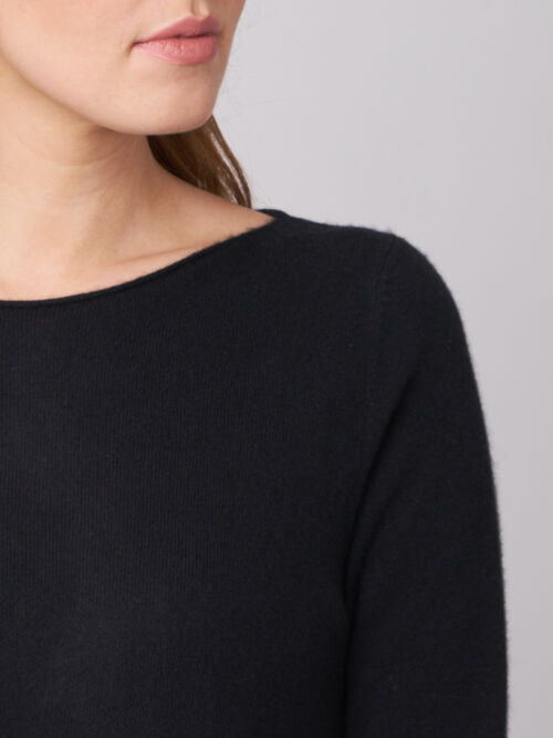 Cashmere boat neck jumper