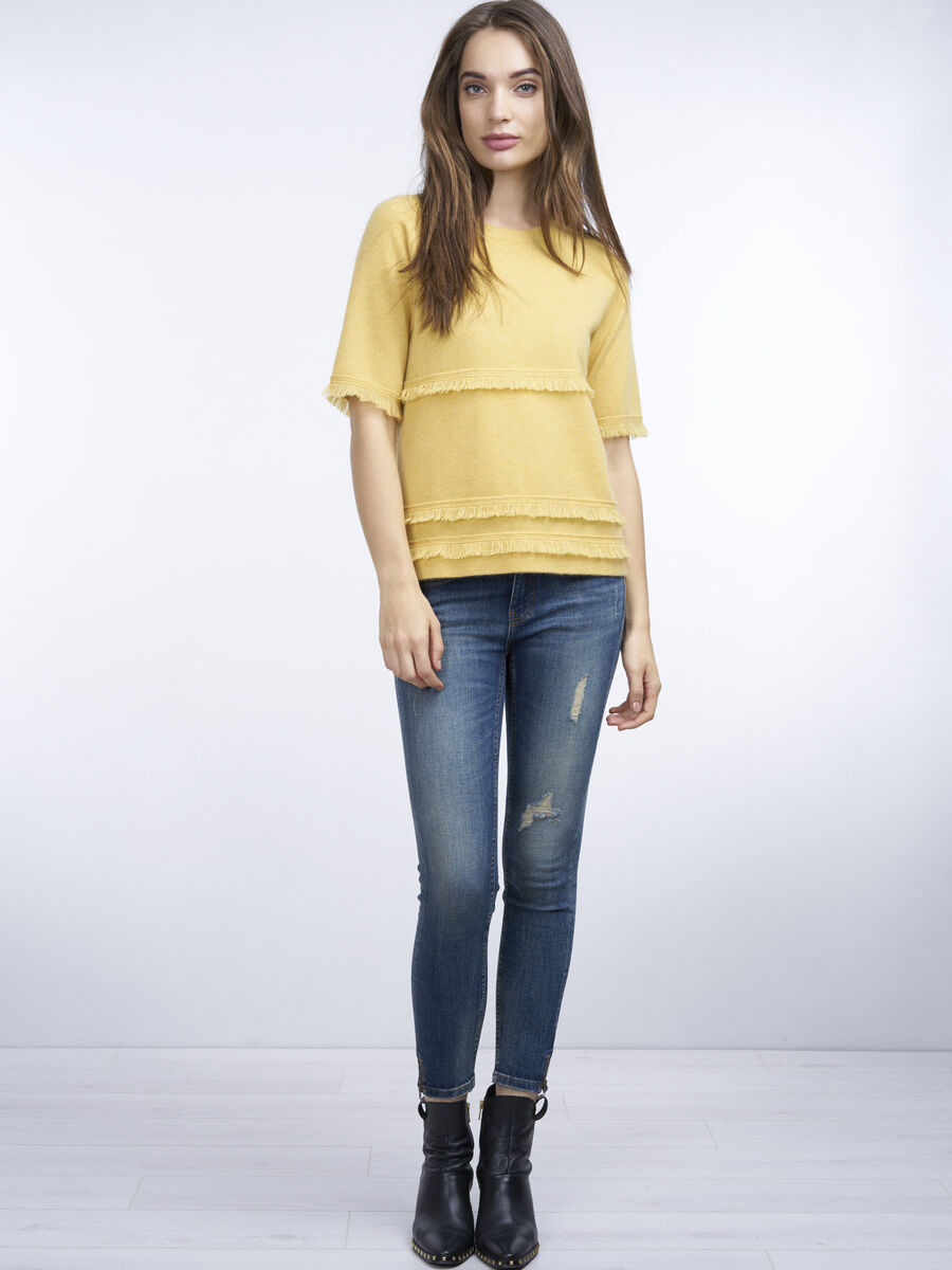 Short sleeve fringed cashmere sweater image number 3