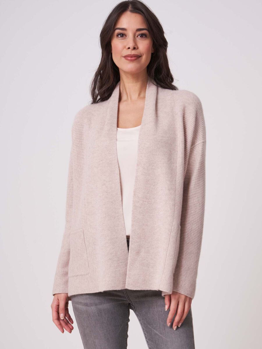 Luxurious cashmere cardigan with ribbed texture image number 0