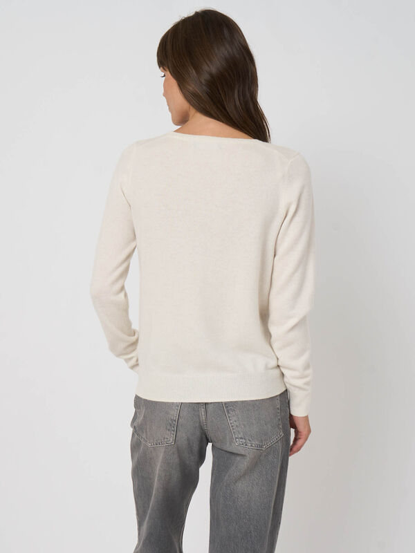 Basic organic cashmere cardigan with V-neck image number 4
