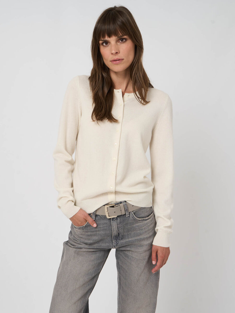 Cardigan basique en cachemire image number 0