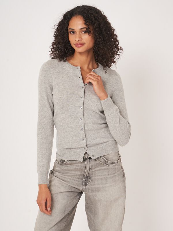 Basic organic cashmere cardigan with round neck image number 1