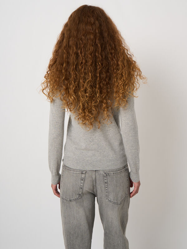 100% cashmere fijngebreide cardigan image number 3