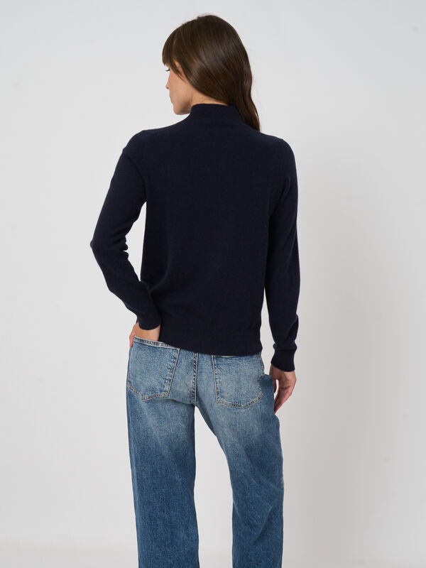 100% cashmere fijngebreide cardigan image number 4