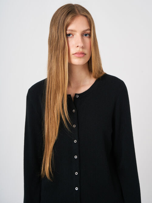 Basic-Strickjacke mit Rundhalsausschnitt aus Bio-Kaschmir
