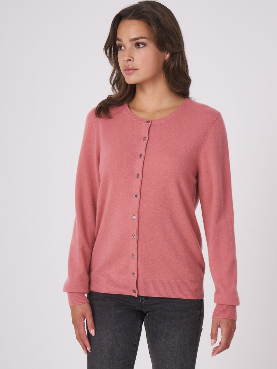 Basic-Strickjacke mit Rundhalsausschnitt aus Bio-Kaschmir image number 160