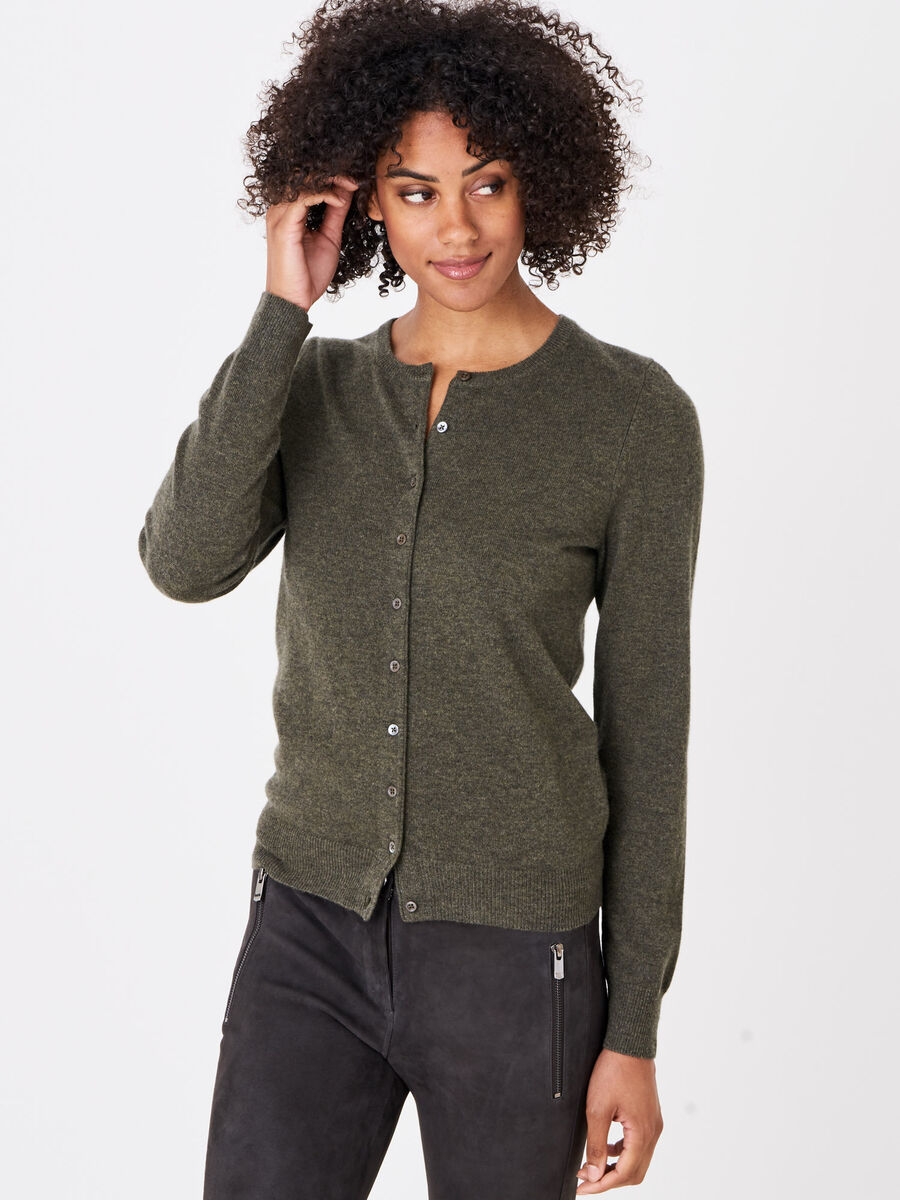 Basic-Strickjacke mit Rundhalsausschnitt aus Bio-Kaschmir image number 164