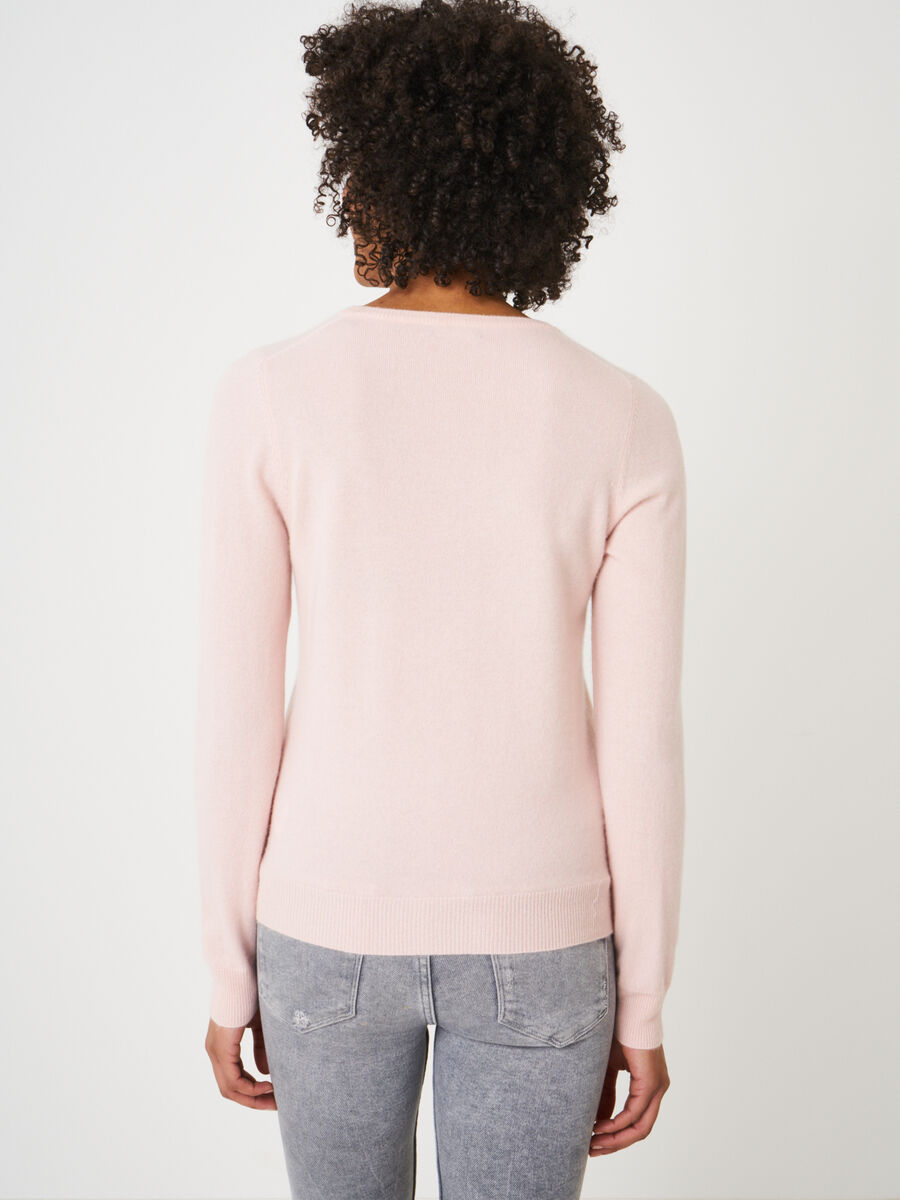 Basic-Strickjacke mit Rundhalsausschnitt aus Bio-Kaschmir image number 185