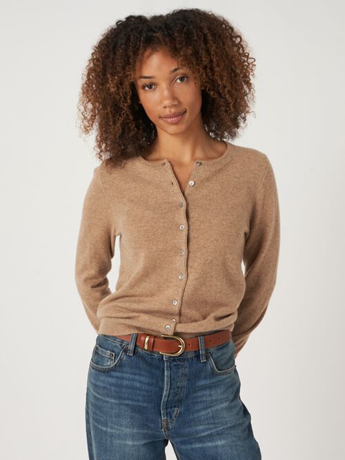 Basic organic cashmere cardigan with round neck