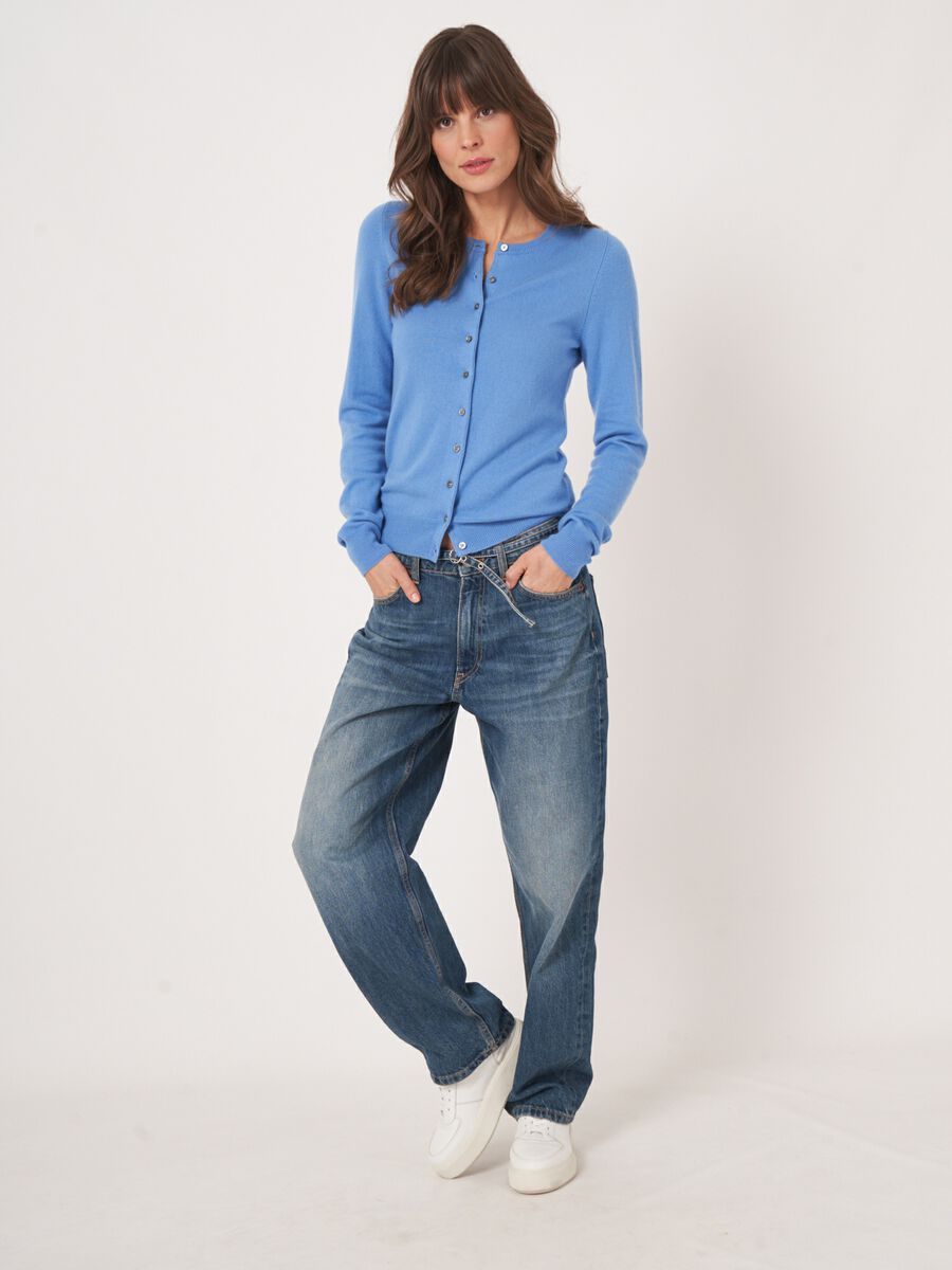 Basic-Strickjacke mit Rundhalsausschnitt aus Bio-Kaschmir image number 62