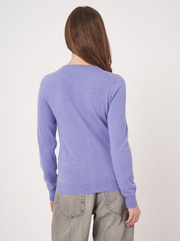 Cardigan basique en cachemire image number 2