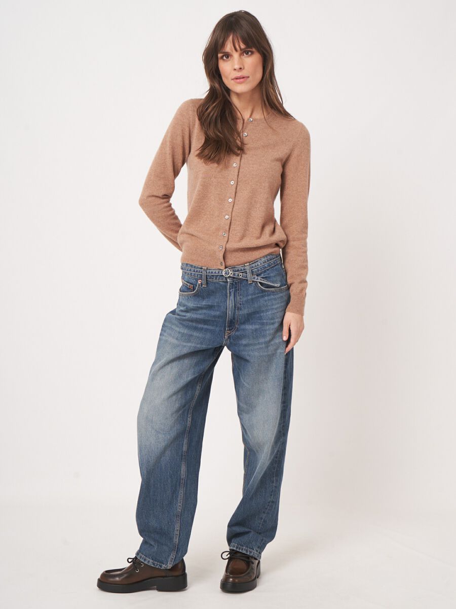 Basic-Strickjacke mit Rundhalsausschnitt aus Bio-Kaschmir image number 4