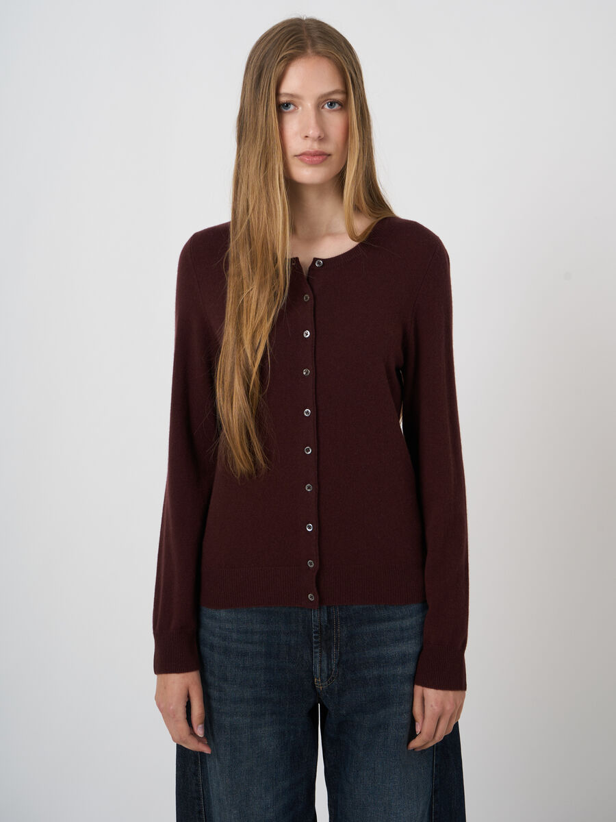 Cardigan fin en cachemire certifi&eacute; GOTS image number 1