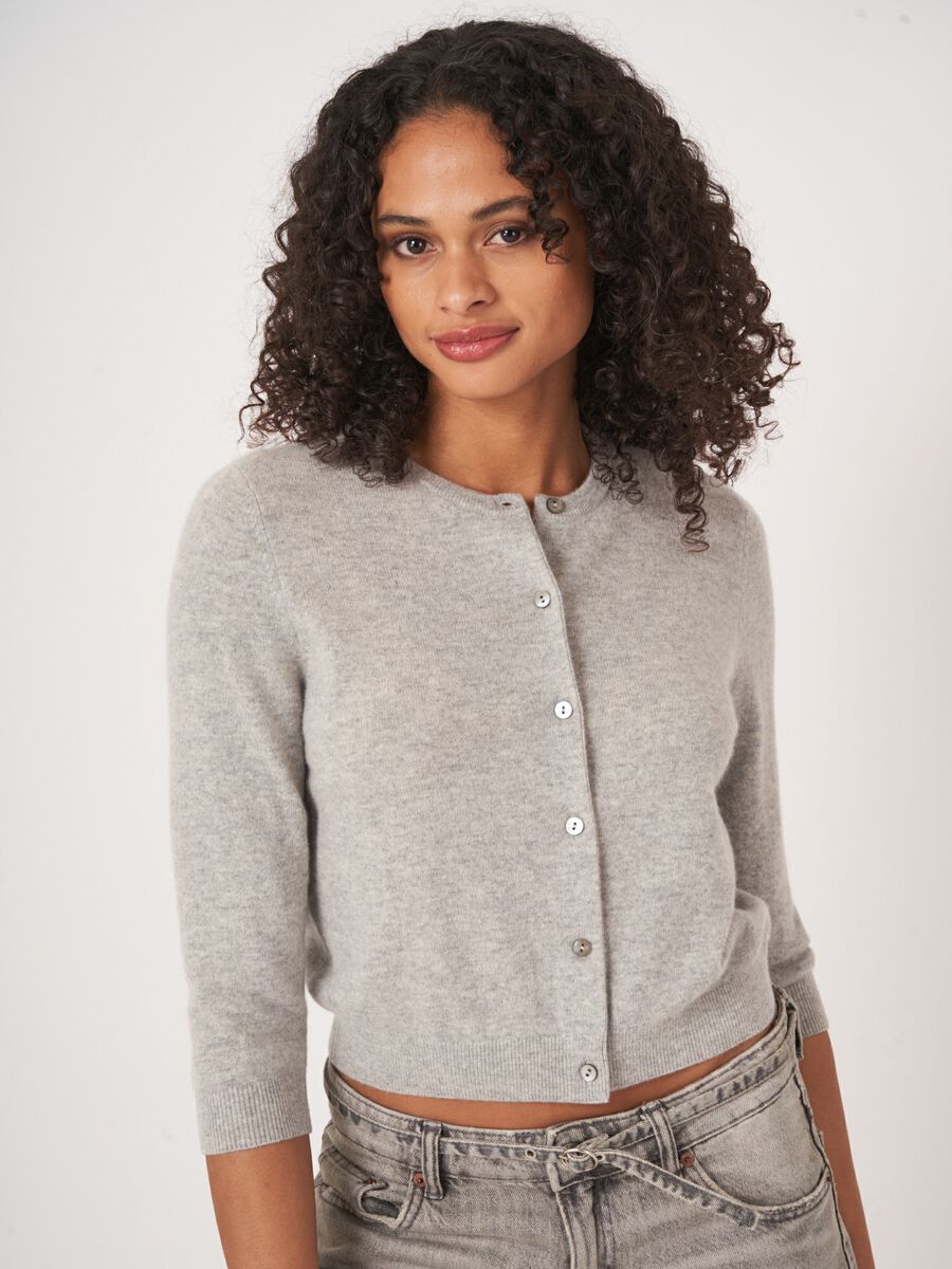 Organic cashmere cropped cardigan with round neck image number 2