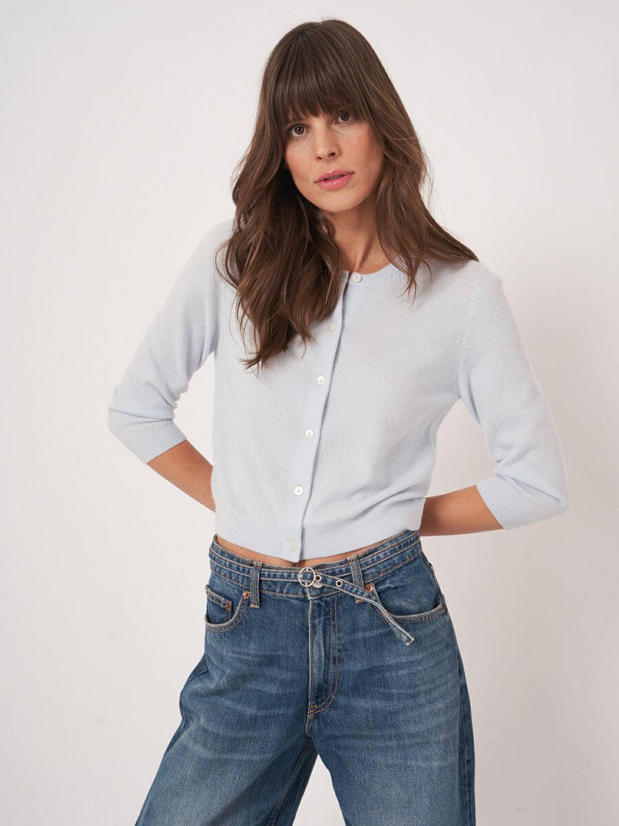 Korte cardigan met ronde hals van biologisch cashmere image number 2