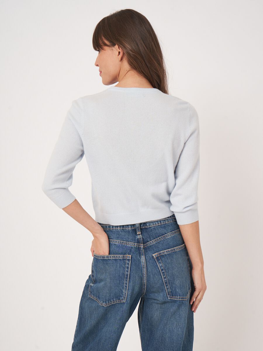 Korte cardigan met ronde hals van biologisch cashmere image number 4