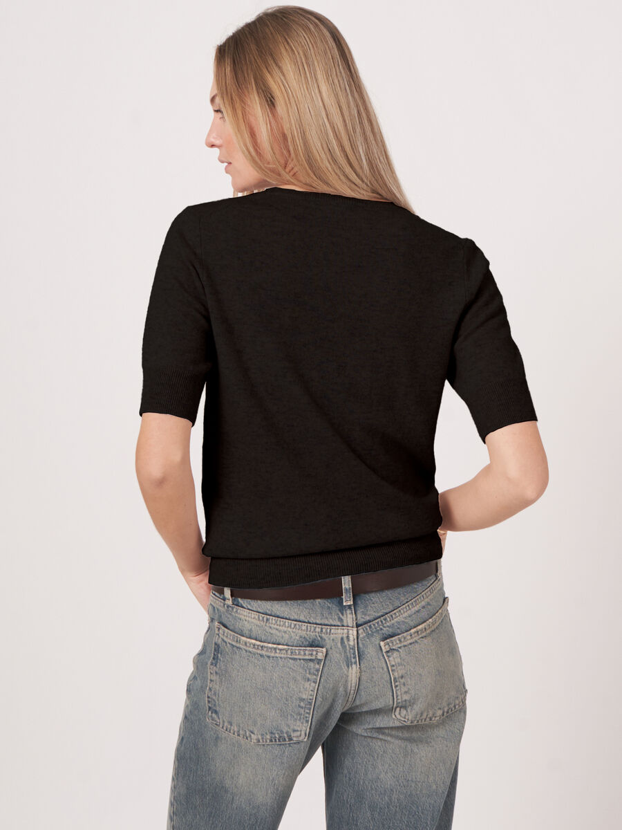 Basic Kurzarm-Pullover aus Bio-Kaschmir image number 3