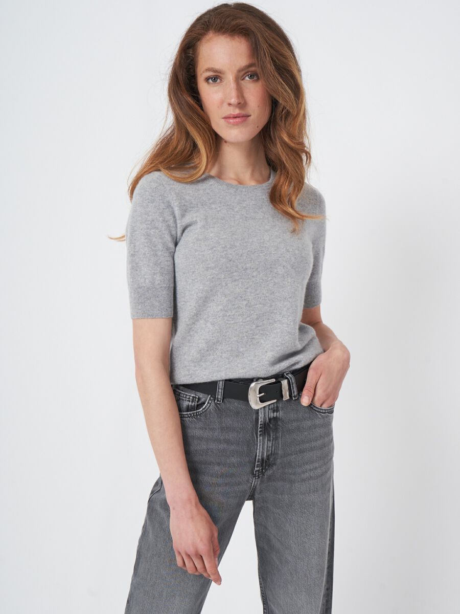 Pull manches courtes en cachemire image number 1