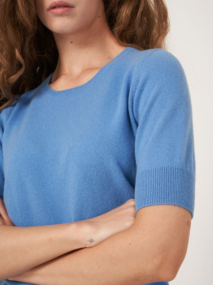 Pull femme en cachemire bio manches courtes image number 3