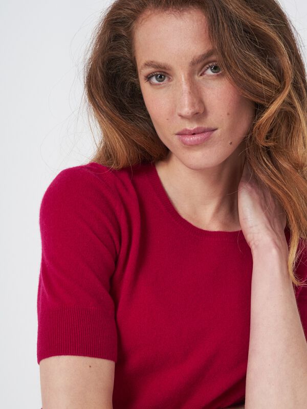 Basic Kurzarm-Pullover aus Bio-Kaschmir image number 2