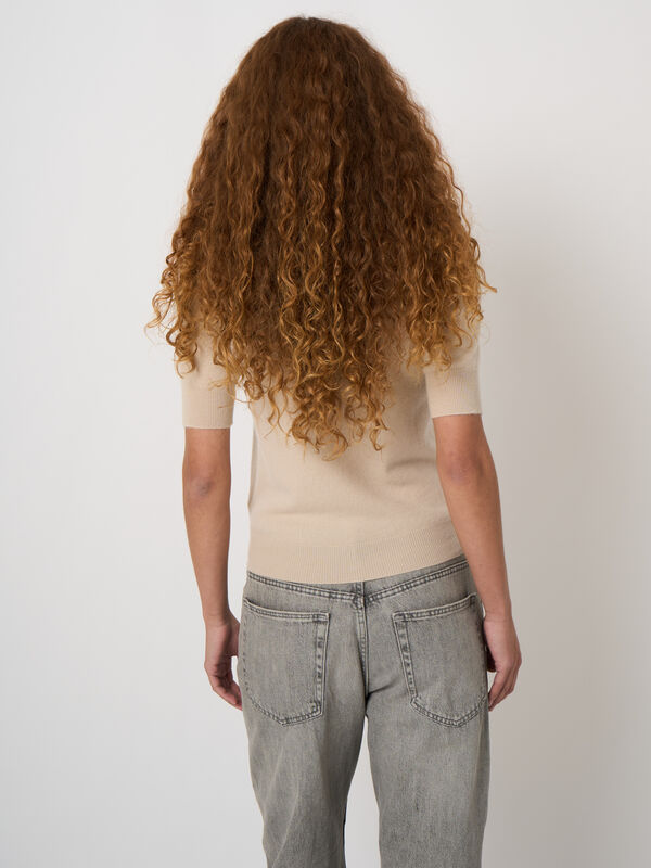 Women&rsquo;s short sleeve organic cashmere sweater image number 3