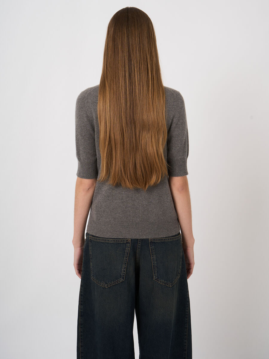 Slim Short-Sleeve Organic Cashmere Sweater image number 3