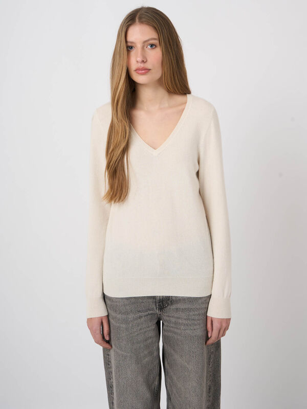 Essential 100% Kaschmir V-Ausschnitt-Pullover image number 1