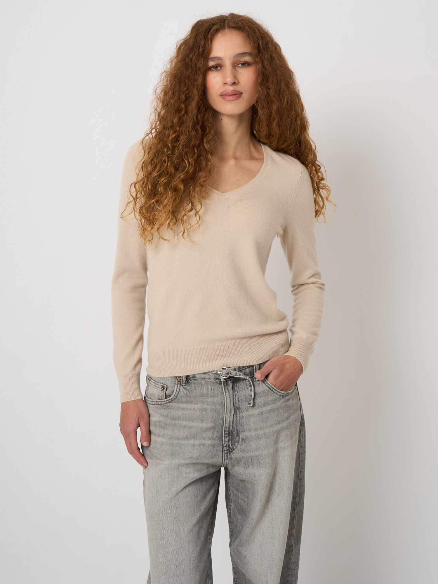 Essentiële 100% cashmere V-hals trui